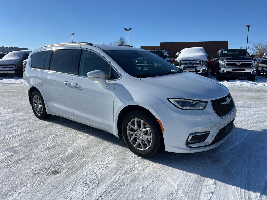 used 2022 Chrysler Pacifica car, priced at $21,587