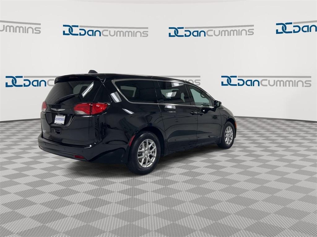 new 2025 Chrysler Voyager car, priced at $38,293
