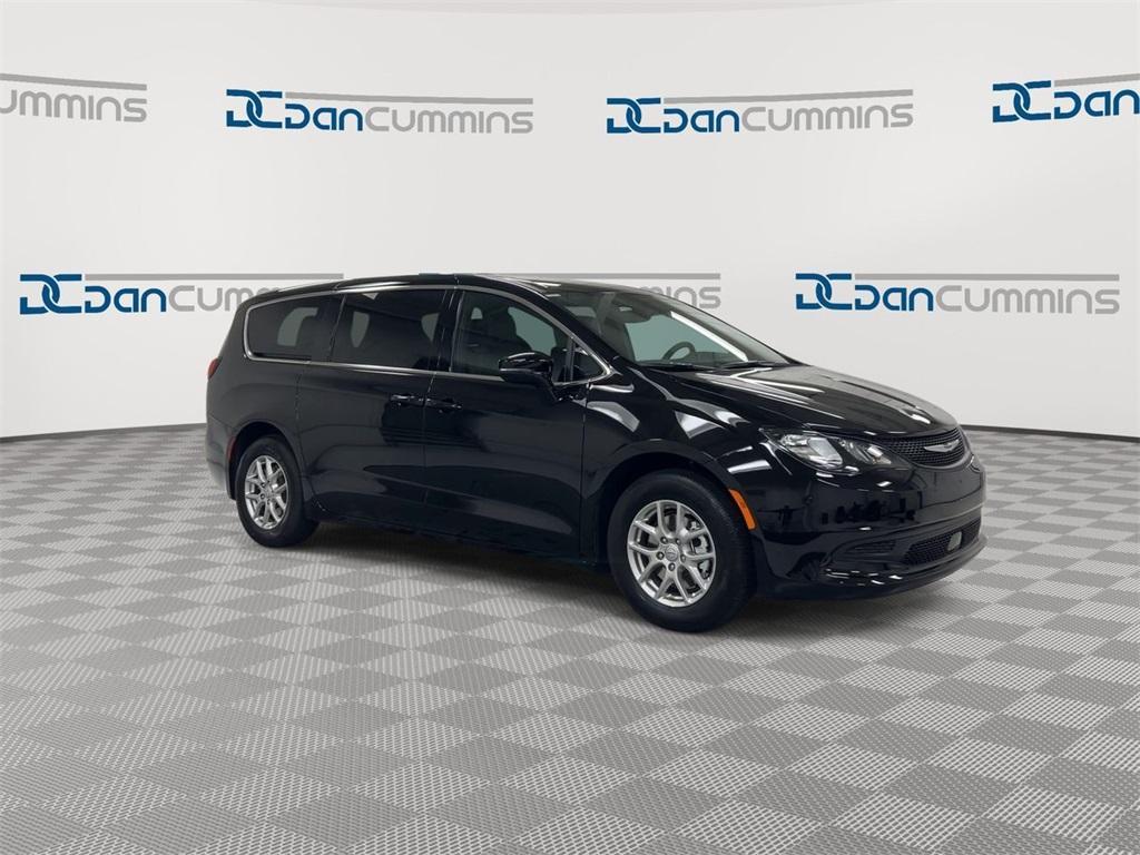 new 2025 Chrysler Voyager car, priced at $38,293