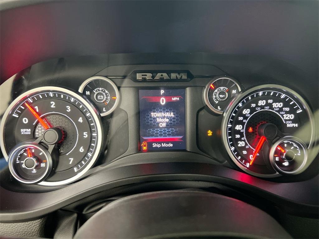 new 2025 Ram 1500 car, priced at $42,647