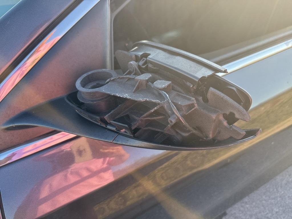 used 2015 Chrysler 200 car, priced at $3,900