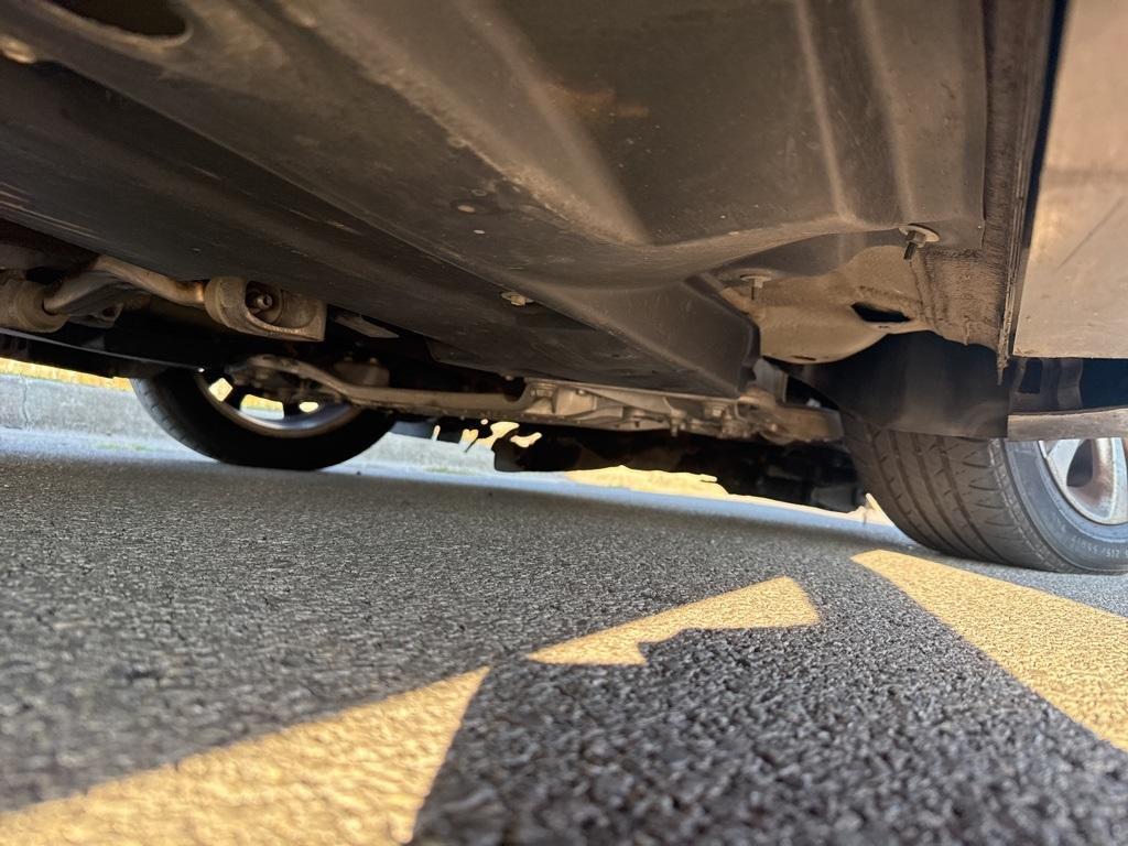 used 2015 Chrysler 200 car, priced at $3,900