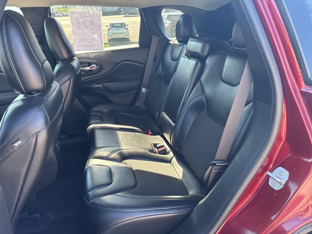 used 2020 Jeep Cherokee car, priced at $18,987