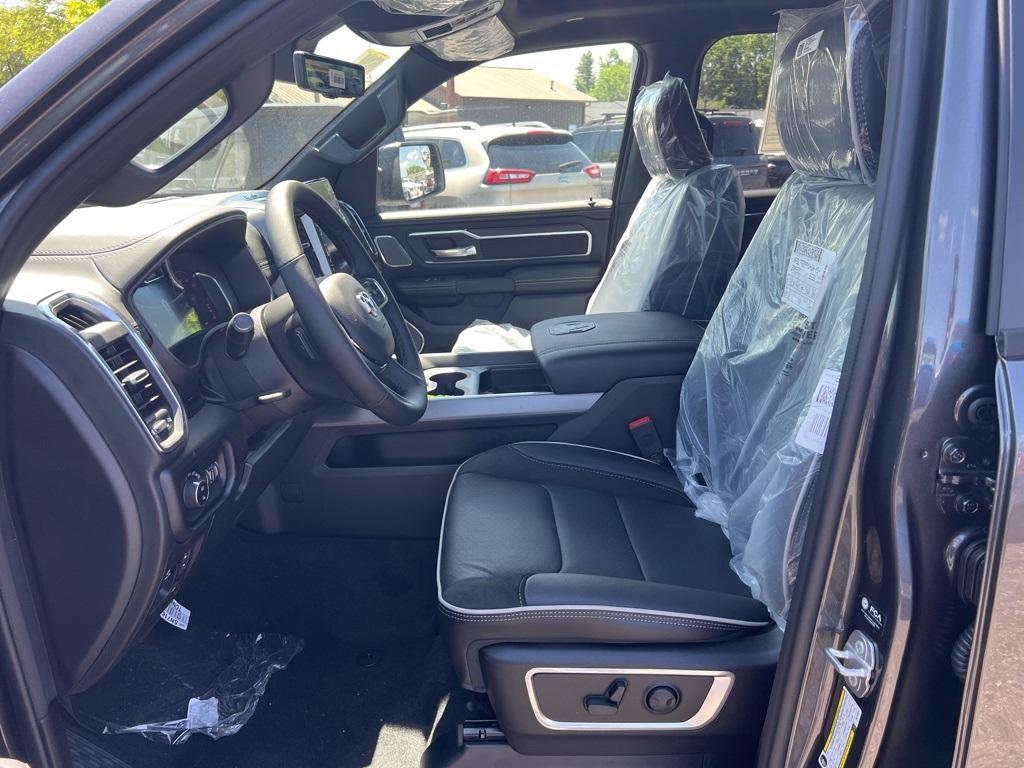 new 2025 Ram 1500 car, priced at $62,646