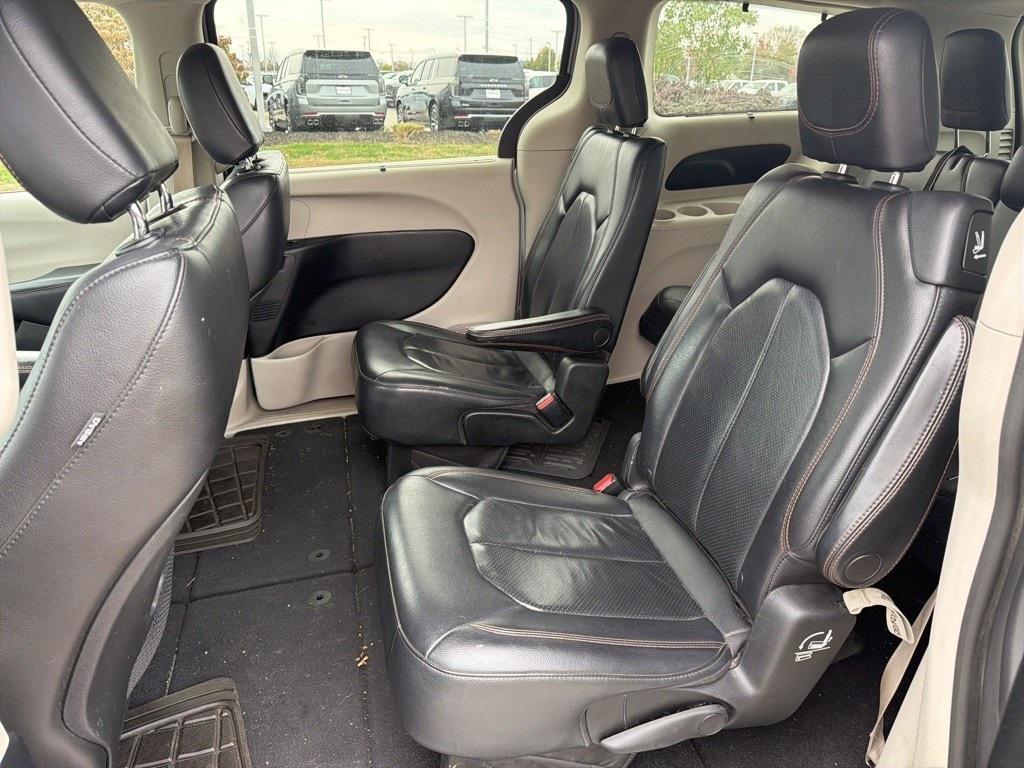used 2020 Chrysler Pacifica car, priced at $15,987