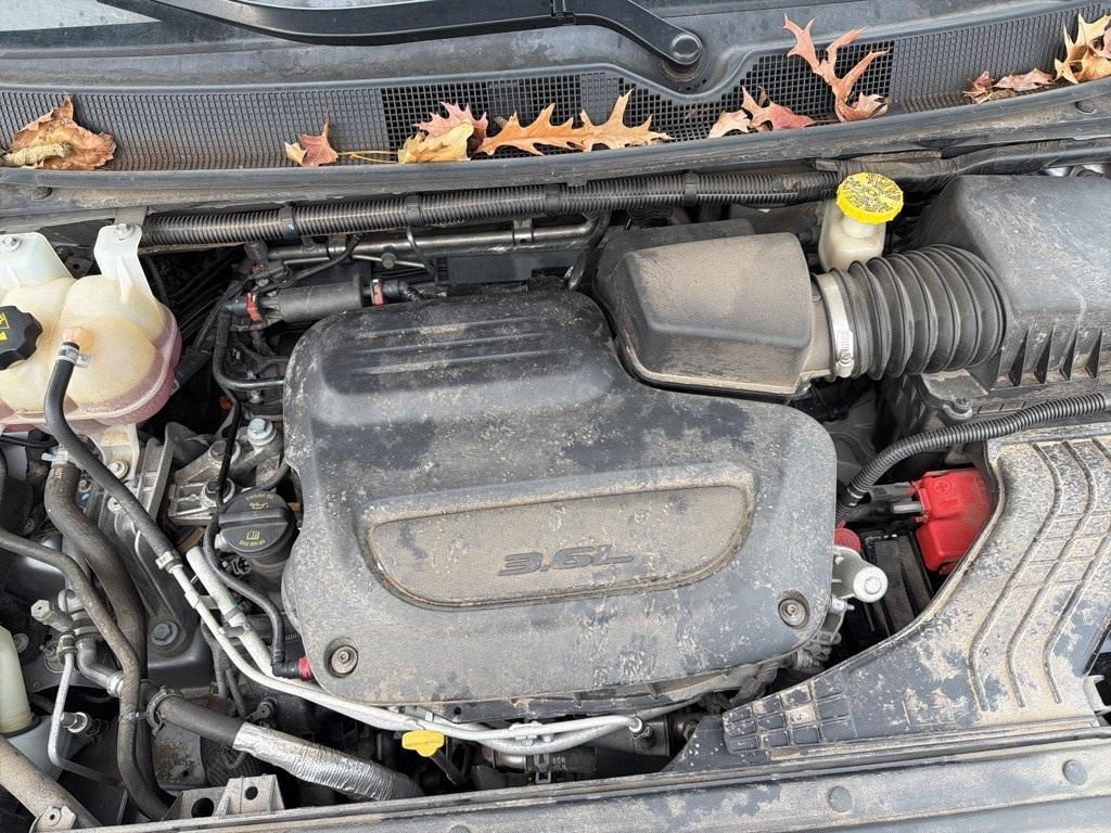 used 2020 Chrysler Pacifica car, priced at $15,987