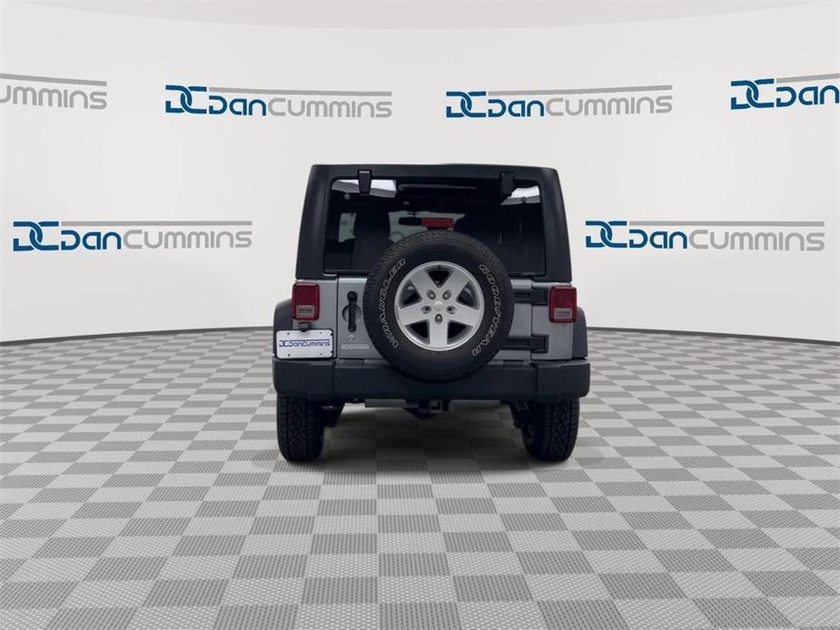 used 2015 Jeep Wrangler Unlimited car, priced at $25,987