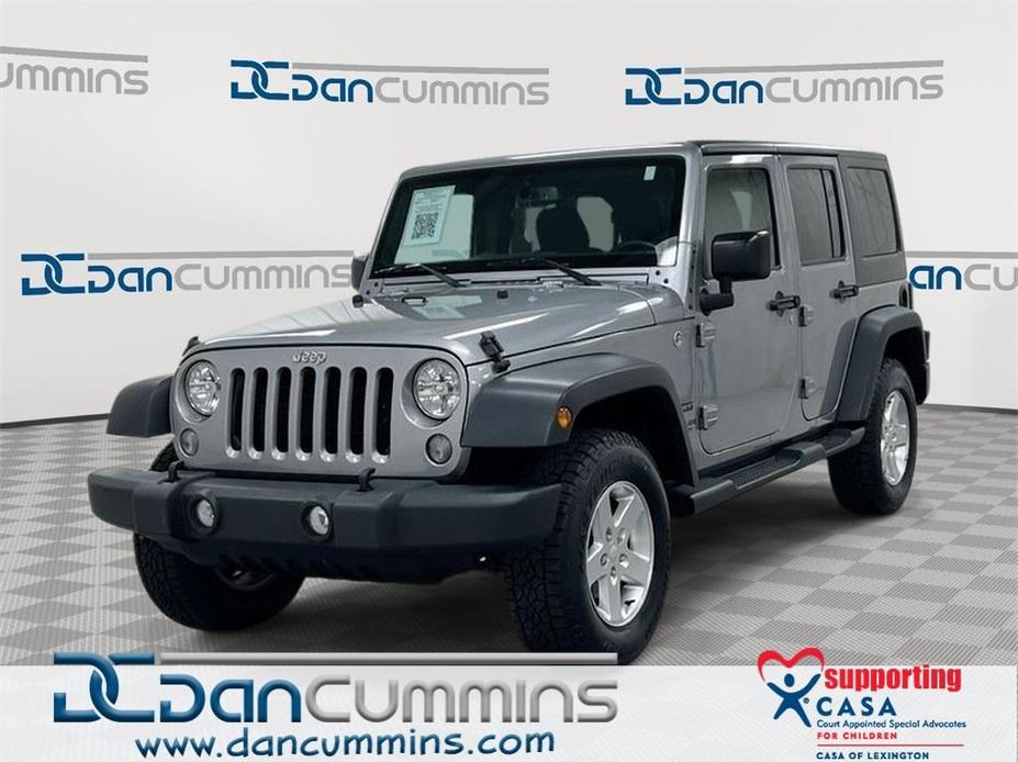 used 2015 Jeep Wrangler Unlimited car, priced at $25,987