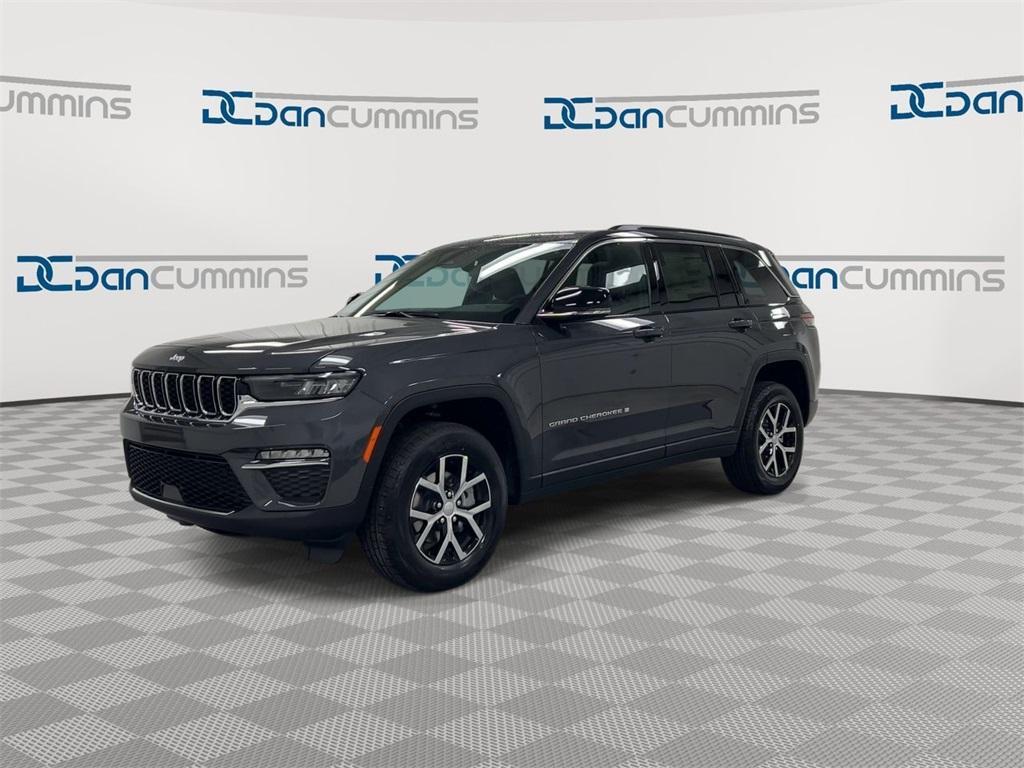 new 2025 Jeep Grand Cherokee car, priced at $47,901