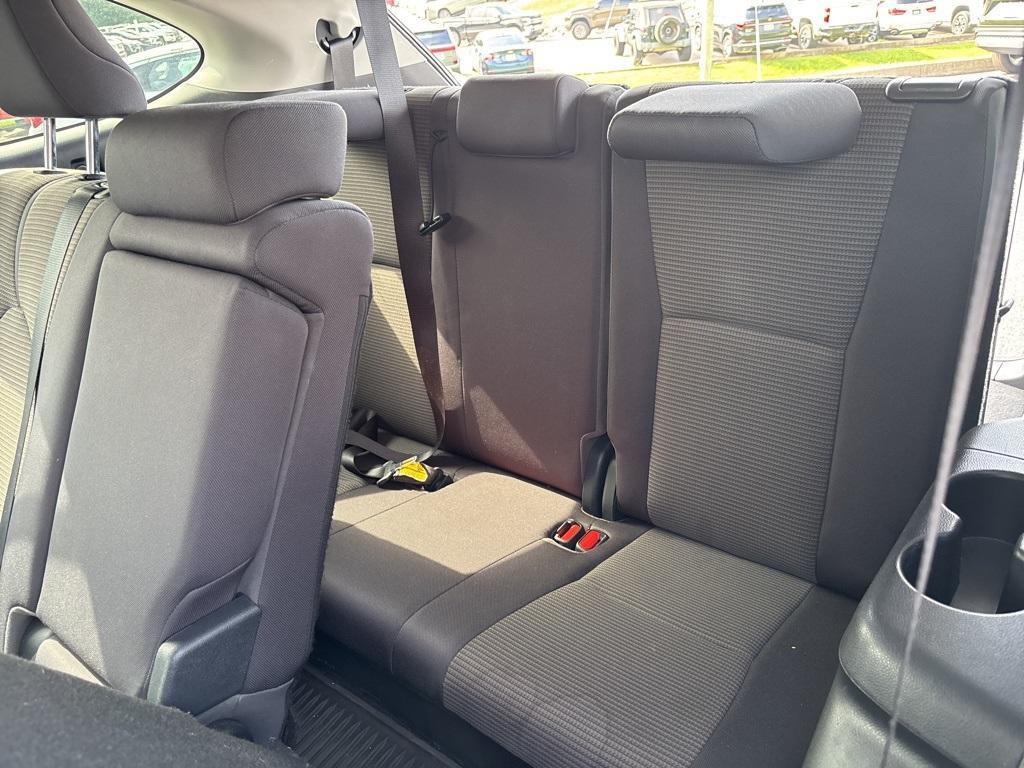 used 2022 Toyota Highlander car, priced at $29,987