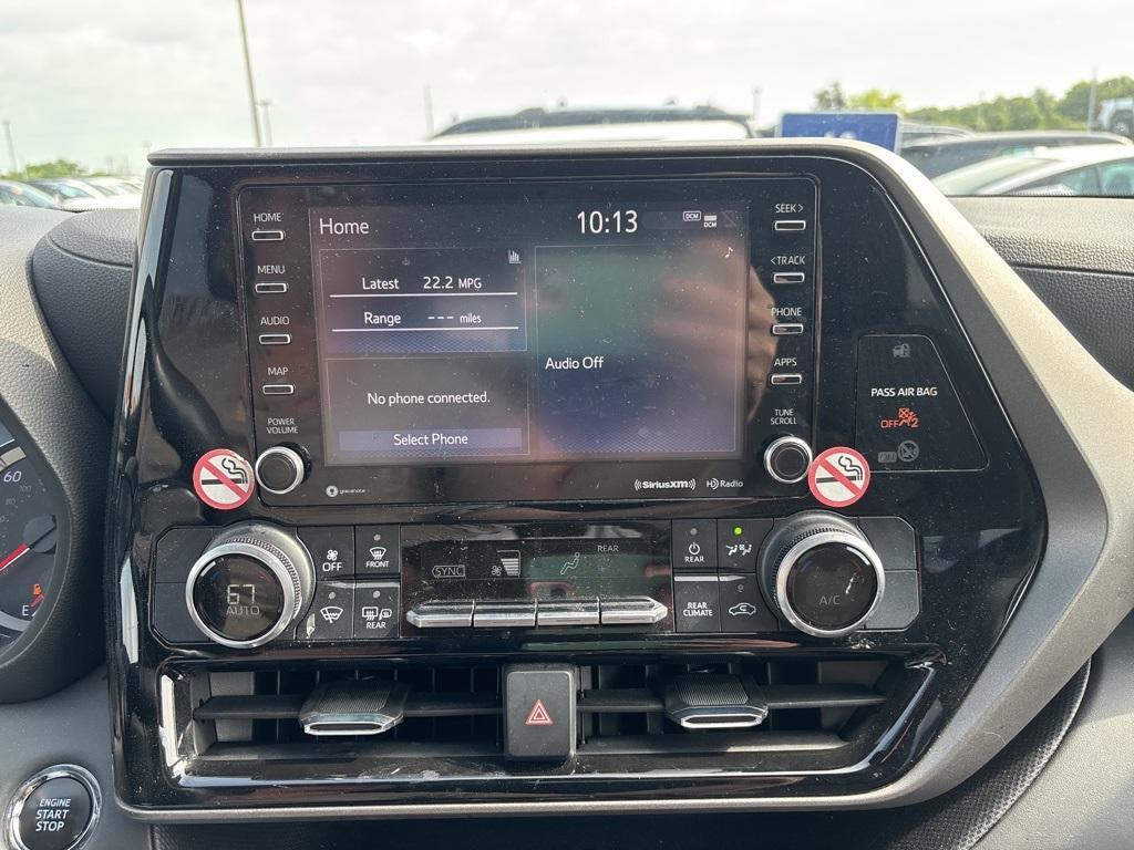 used 2022 Toyota Highlander car, priced at $29,987