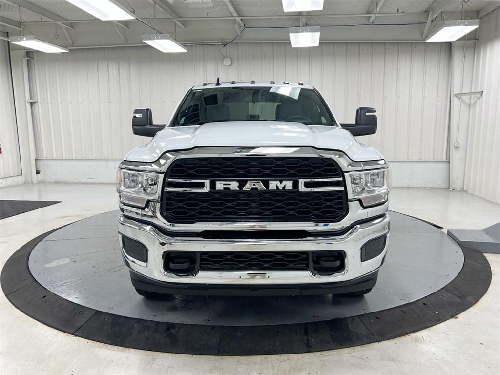 new 2024 Ram 3500 car, priced at $48,906