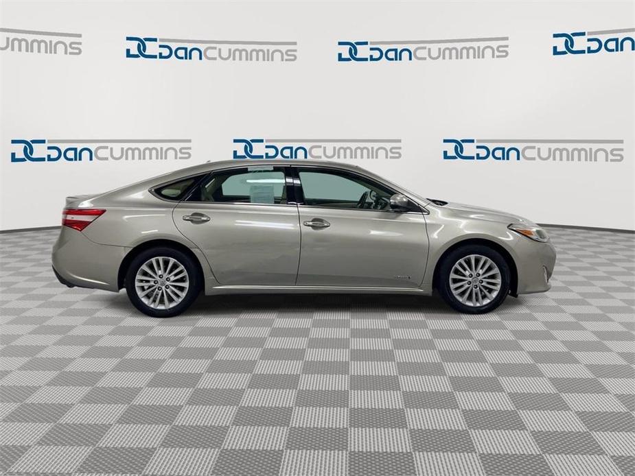 used 2013 Toyota Avalon Hybrid car, priced at $7,500