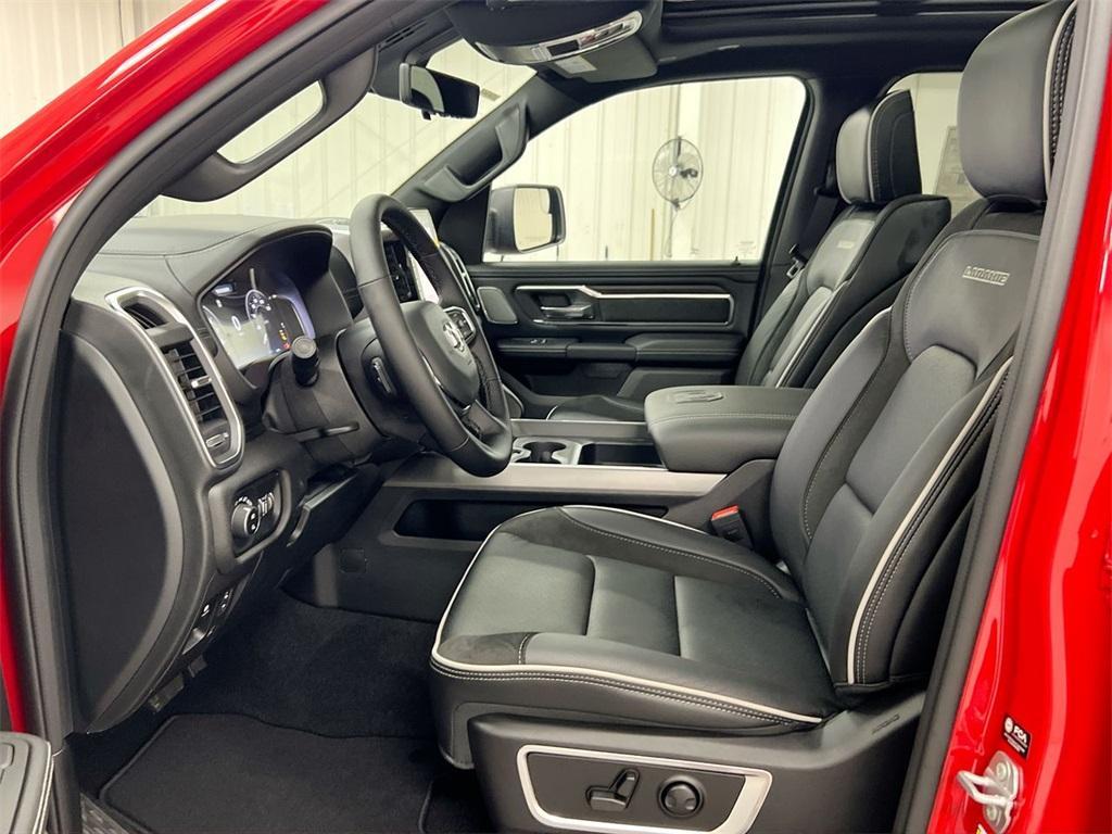 new 2025 Ram 1500 car, priced at $63,617