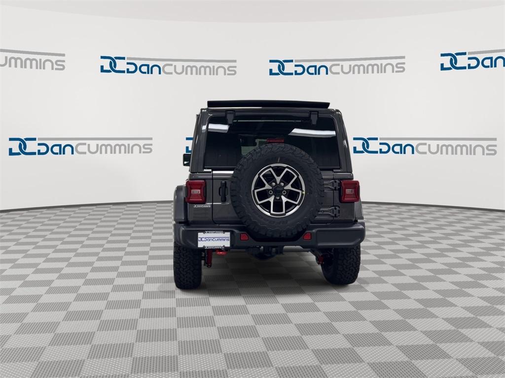 new 2025 Jeep Wrangler car, priced at $55,472