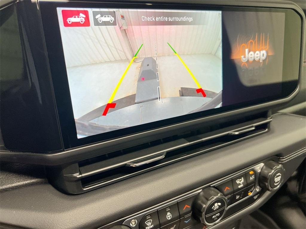 new 2025 Jeep Wrangler car, priced at $55,472