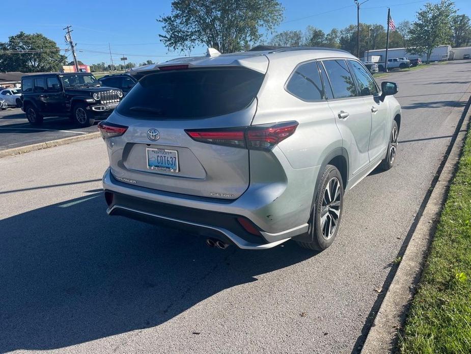 used 2022 Toyota Highlander car