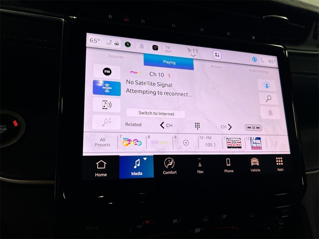 new 2025 Jeep Grand Cherokee L car, priced at $46,682