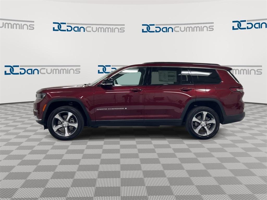 new 2025 Jeep Grand Cherokee L car, priced at $46,682