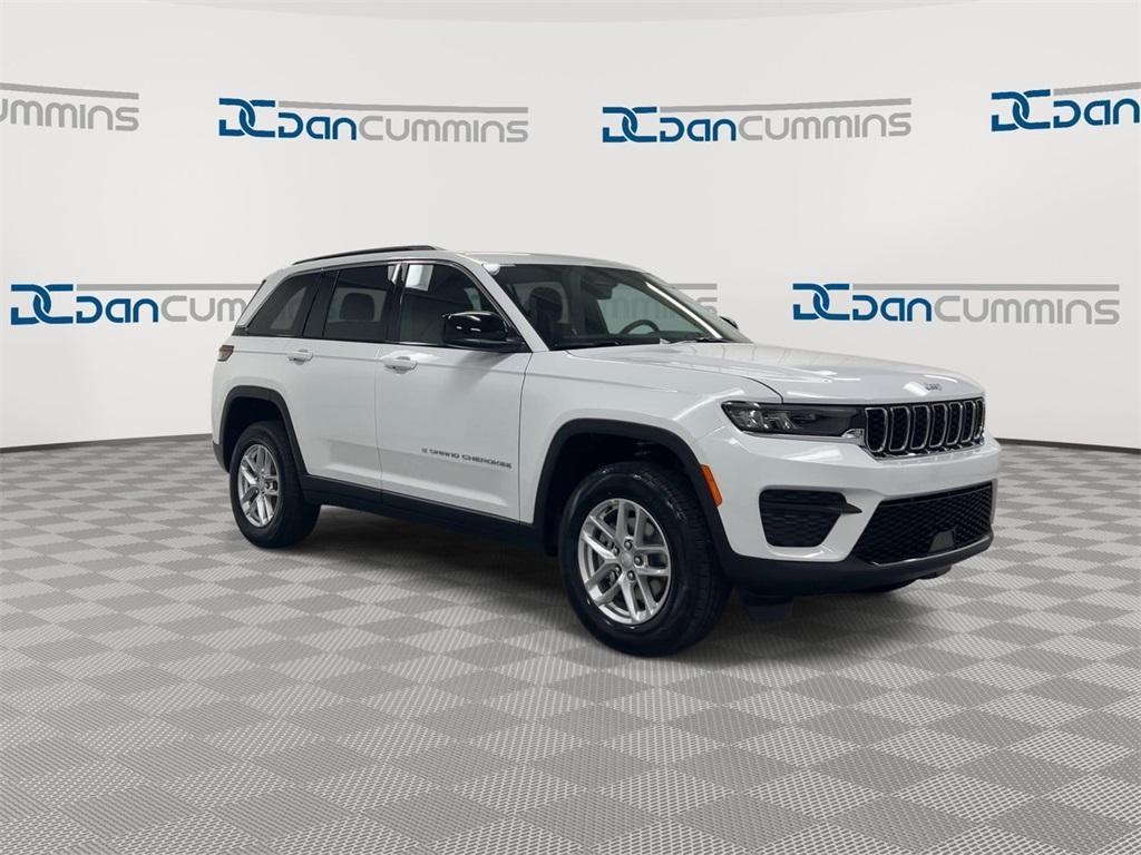 new 2025 Jeep Grand Cherokee car, priced at $37,342