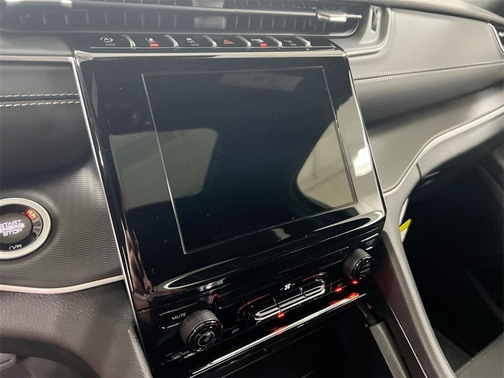 new 2025 Jeep Grand Cherokee car, priced at $37,342