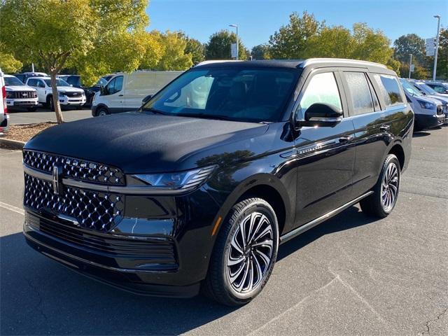 new 2025 Lincoln Navigator car, priced at $117,835