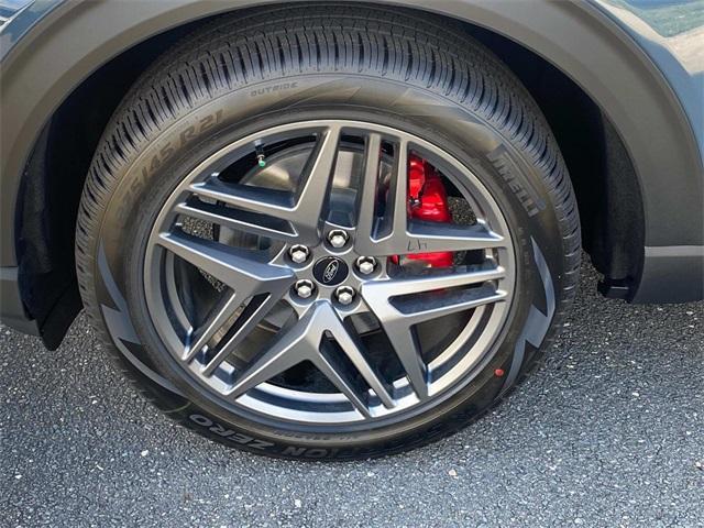 new 2025 Ford Explorer car, priced at $57,547