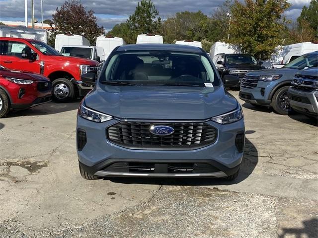 new 2025 Ford Escape car, priced at $30,304