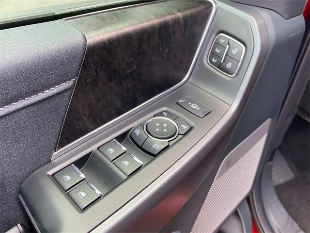 new 2025 Ford F-250 car, priced at $85,883