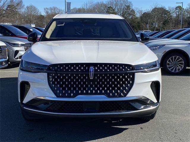 new 2025 Lincoln Nautilus car, priced at $59,520