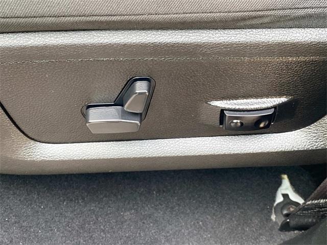 used 2023 Ram 1500 Classic car, priced at $27,807