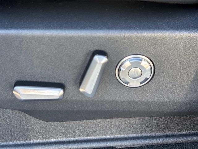 new 2025 Lincoln Navigator L car, priced at $120,835