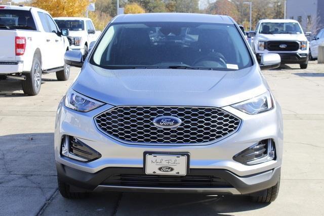 new 2024 Ford Edge car, priced at $33,099