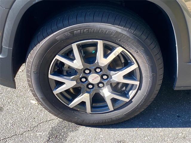 used 2022 GMC Acadia car, priced at $22,556