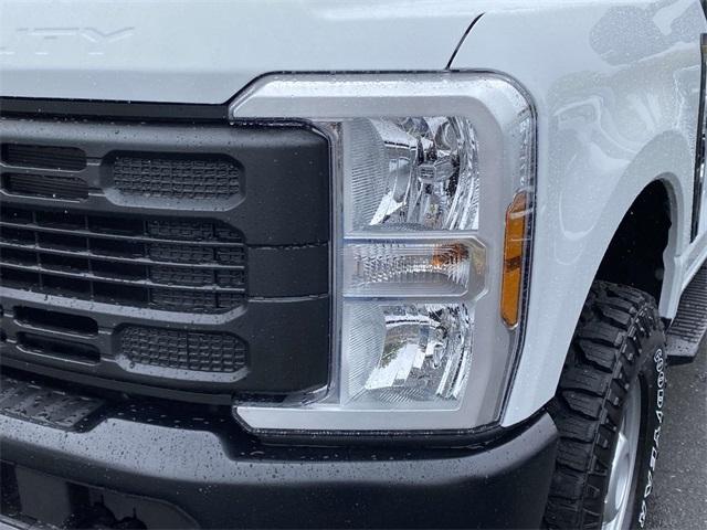 new 2024 Ford F-350 car, priced at $51,982