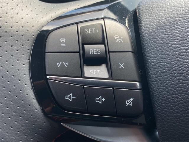 new 2025 Ford Explorer car, priced at $46,600
