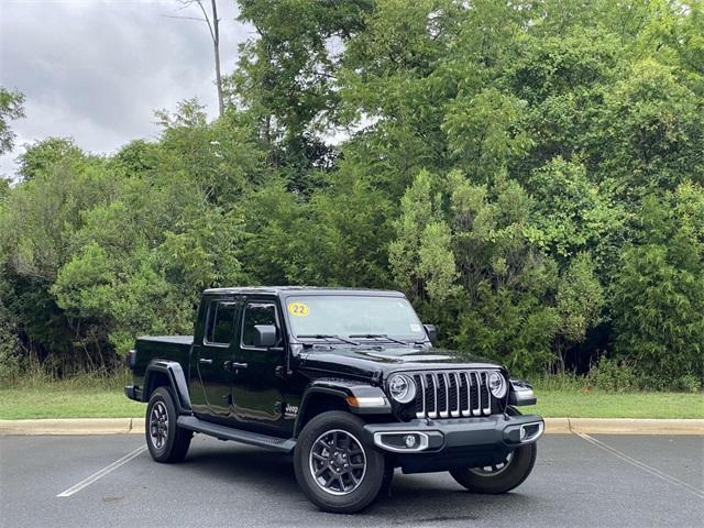 used 2022 Jeep Gladiator car, priced at $35,268