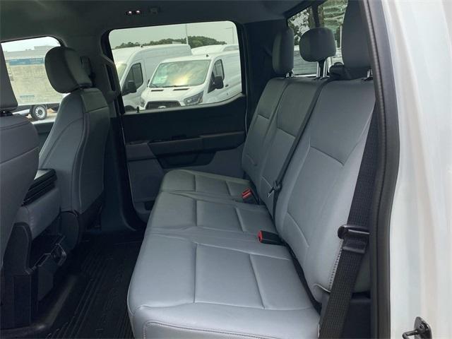 new 2025 Ford F-250 car, priced at $52,902