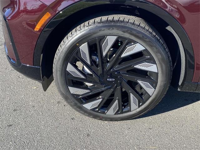 new 2025 Lincoln Nautilus car, priced at $65,855