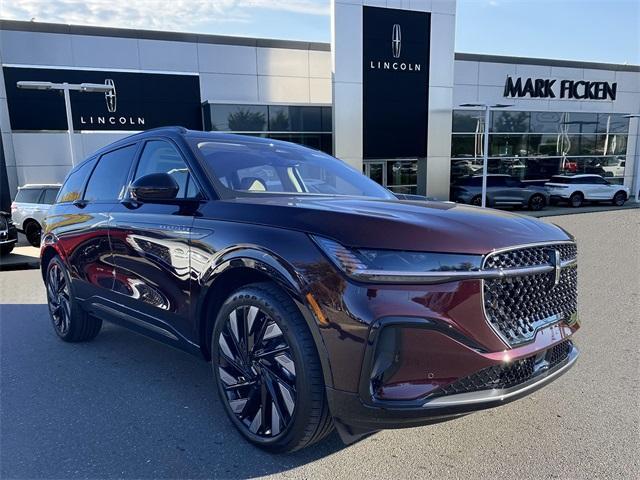 new 2025 Lincoln Nautilus car, priced at $65,855