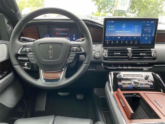 new 2024 Lincoln Navigator L car, priced at $95,895