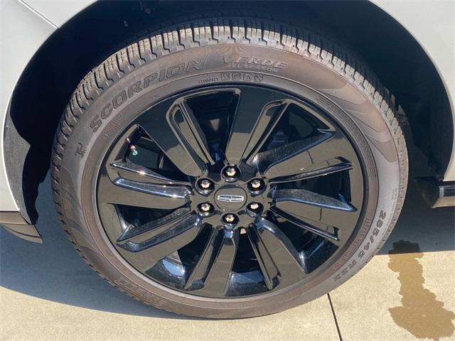 new 2024 Lincoln Navigator car, priced at $91,603
