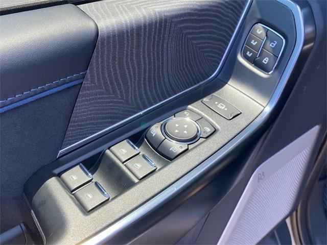 new 2025 Ford F-250 car, priced at $95,848