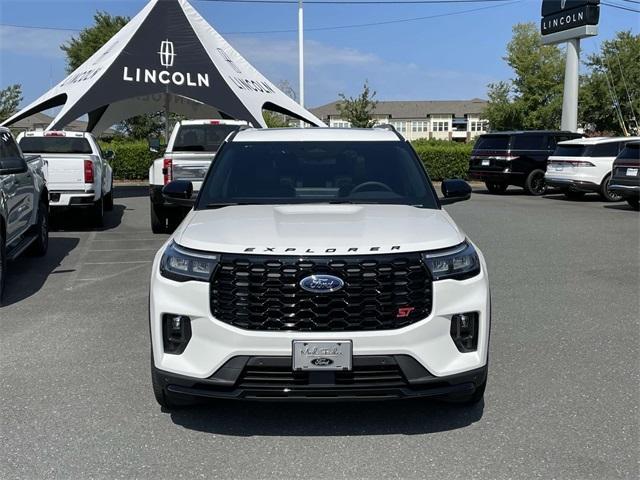 new 2025 Ford Explorer car, priced at $61,590