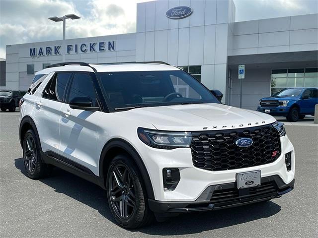 new 2025 Ford Explorer car, priced at $61,590