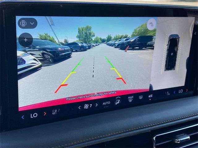 new 2025 Lincoln Aviator car, priced at $75,072