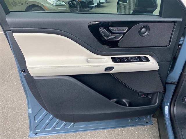 new 2025 Lincoln Aviator car, priced at $63,787