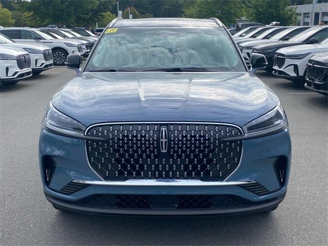 new 2025 Lincoln Aviator car, priced at $63,787