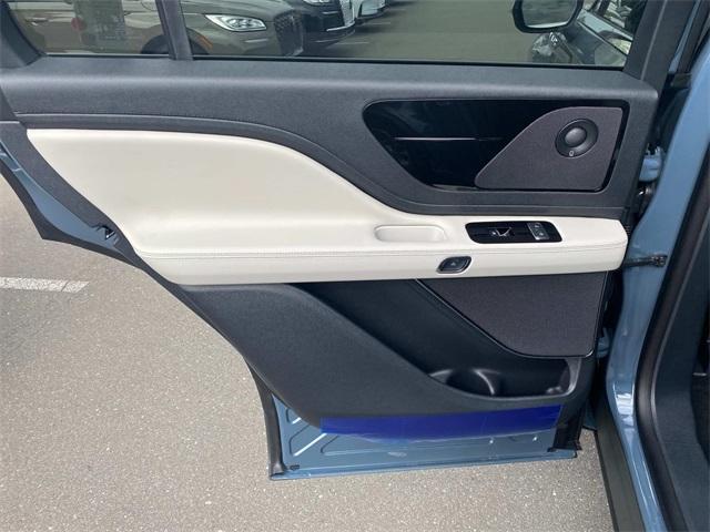 new 2025 Lincoln Aviator car, priced at $63,787