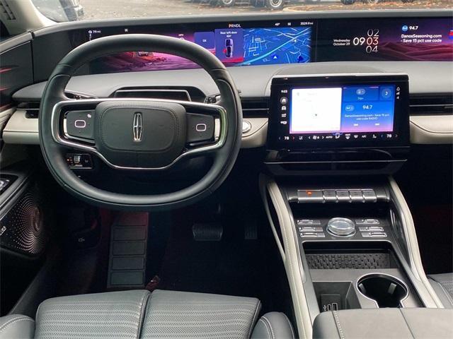 used 2025 Lincoln Nautilus car, priced at $59,724
